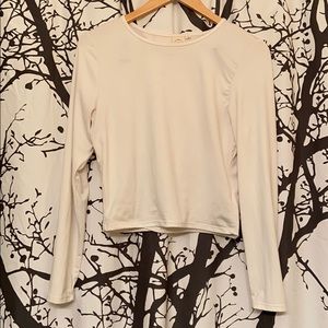 Long sleeve crop top